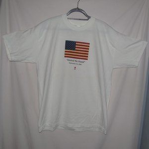 Mens' Vintage 9/11 United We Stand American Red Cross Flag T-Shirt Graphic Tee